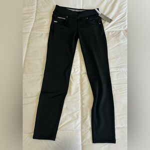 New Freddy Leggings Size Medium